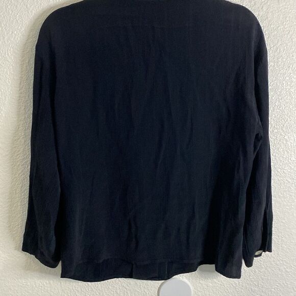 Norton McNaughton-black button up blouse -size 8 petite - Picture 5 of 6